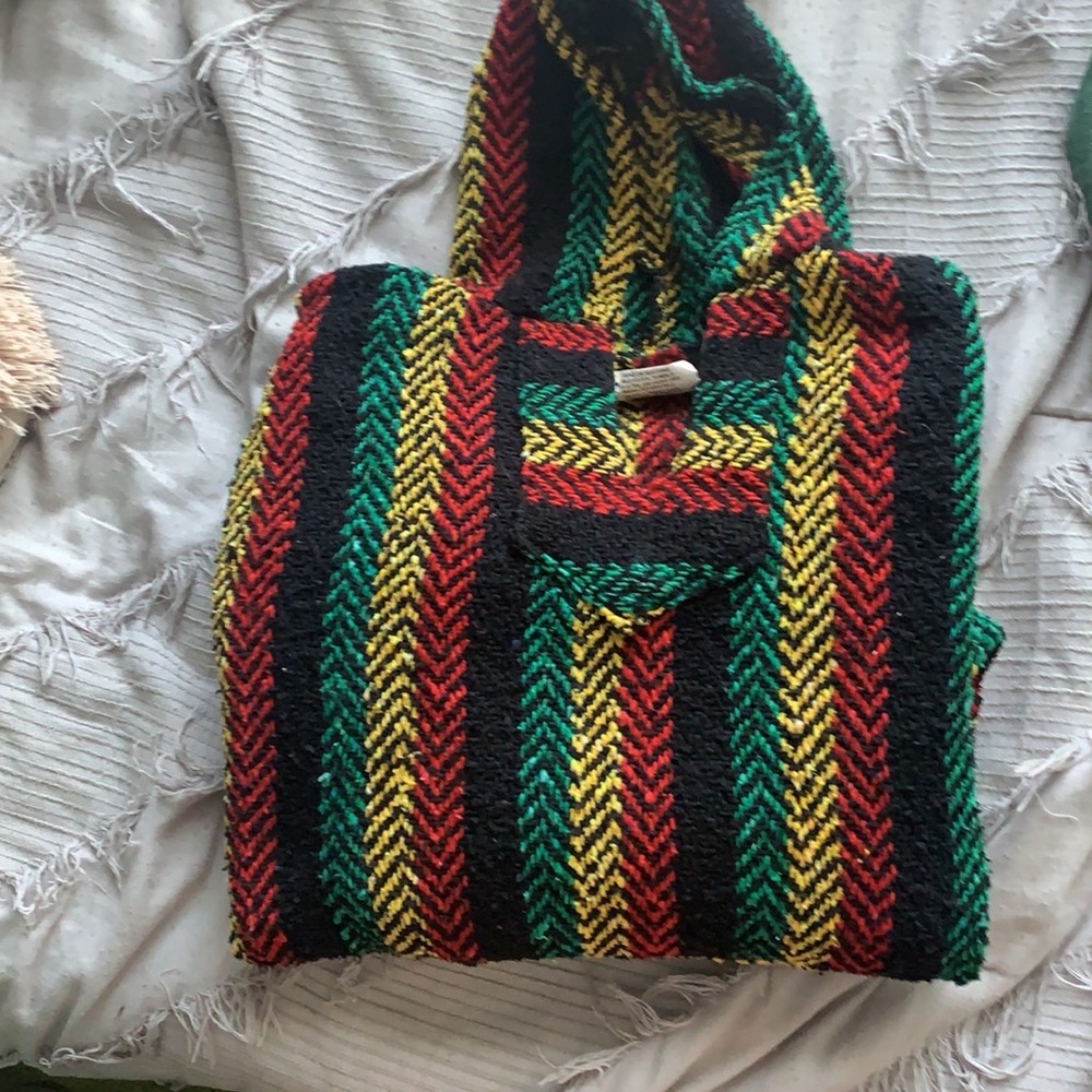 Traditional woven sweatshirt